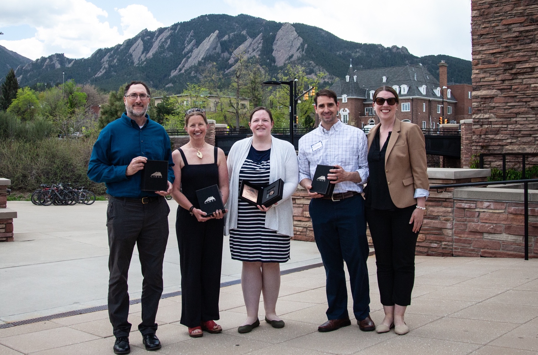 A group of CIRES employees received bronze medal awards for the Drought.gov website in May 2023.