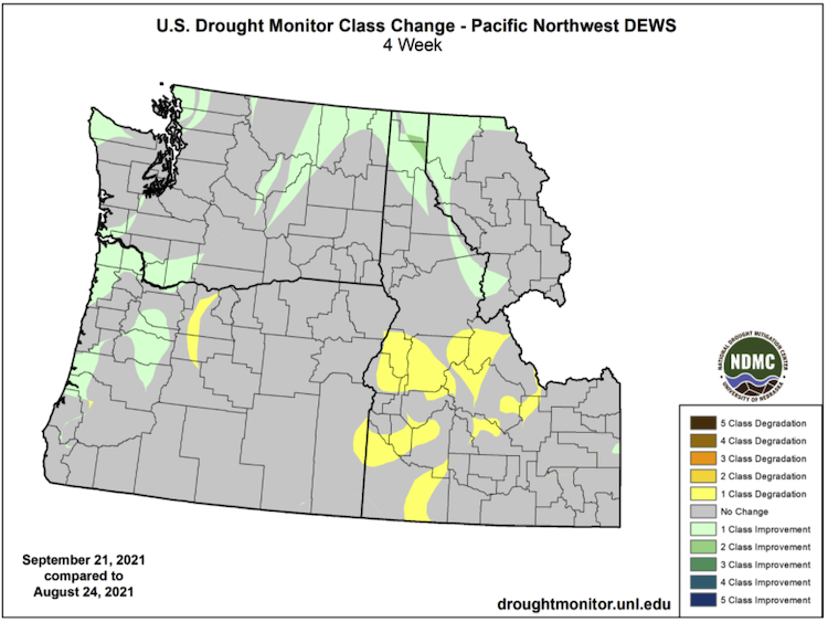 U.S. Drought Monitor Class Change Map for the 4-week period from September 21, 2021 compared to August 24, 2021. Improvements have occurred west of the Cascades in northwest Washington, along the OR-WA border, and just south and in northeast Washington and the northern Idaho panhandle. But there have also been further degradations, especially in southern Idaho. 