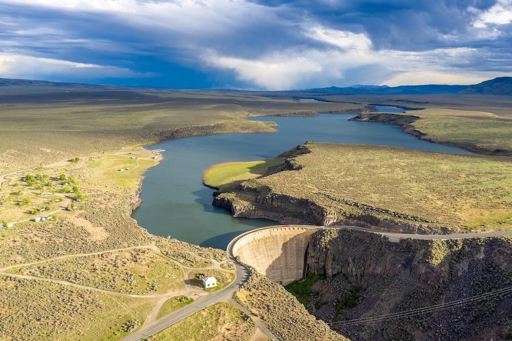 Aerial view of Salmon Falls Dam in Idaho. Photo credit: Ron, Adobe Stock.