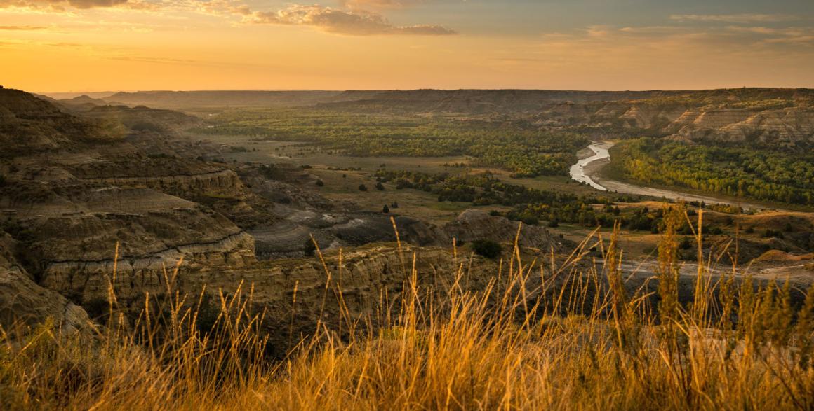 North Dakota landscape at sunrise